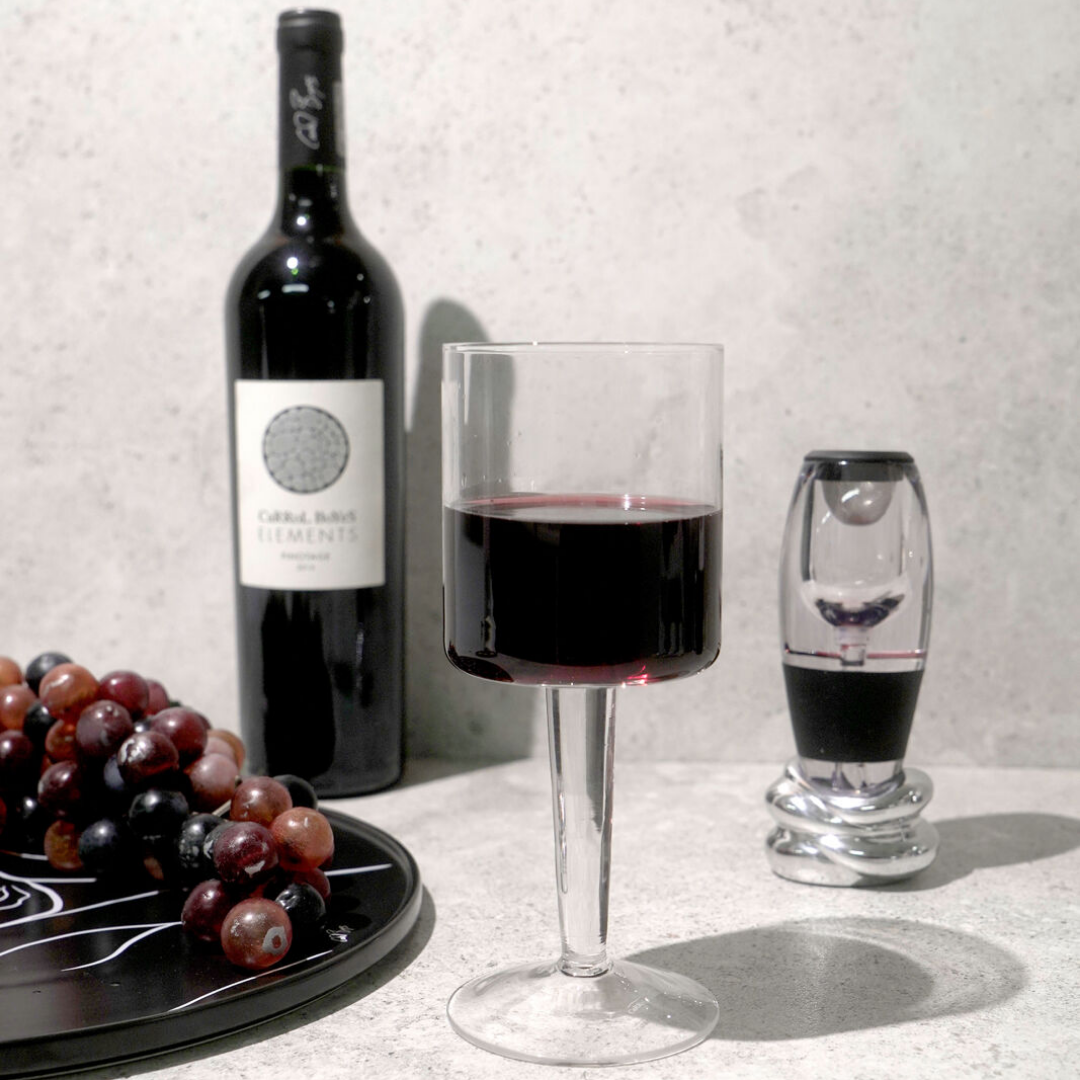 WINE AERATOR HOLDER - wound up