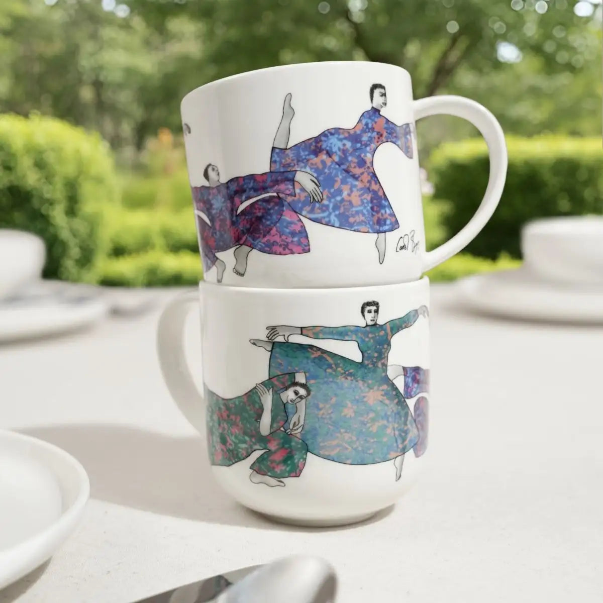 MUG - dancing girls