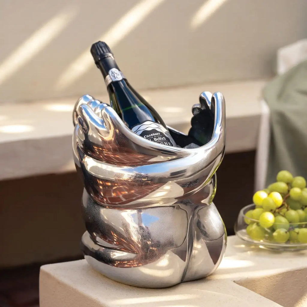 CHAMPAGNE COOLER - in good hands