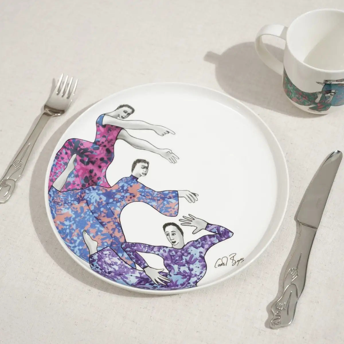 DINNER PLATE SET OF 4 - dancing girls