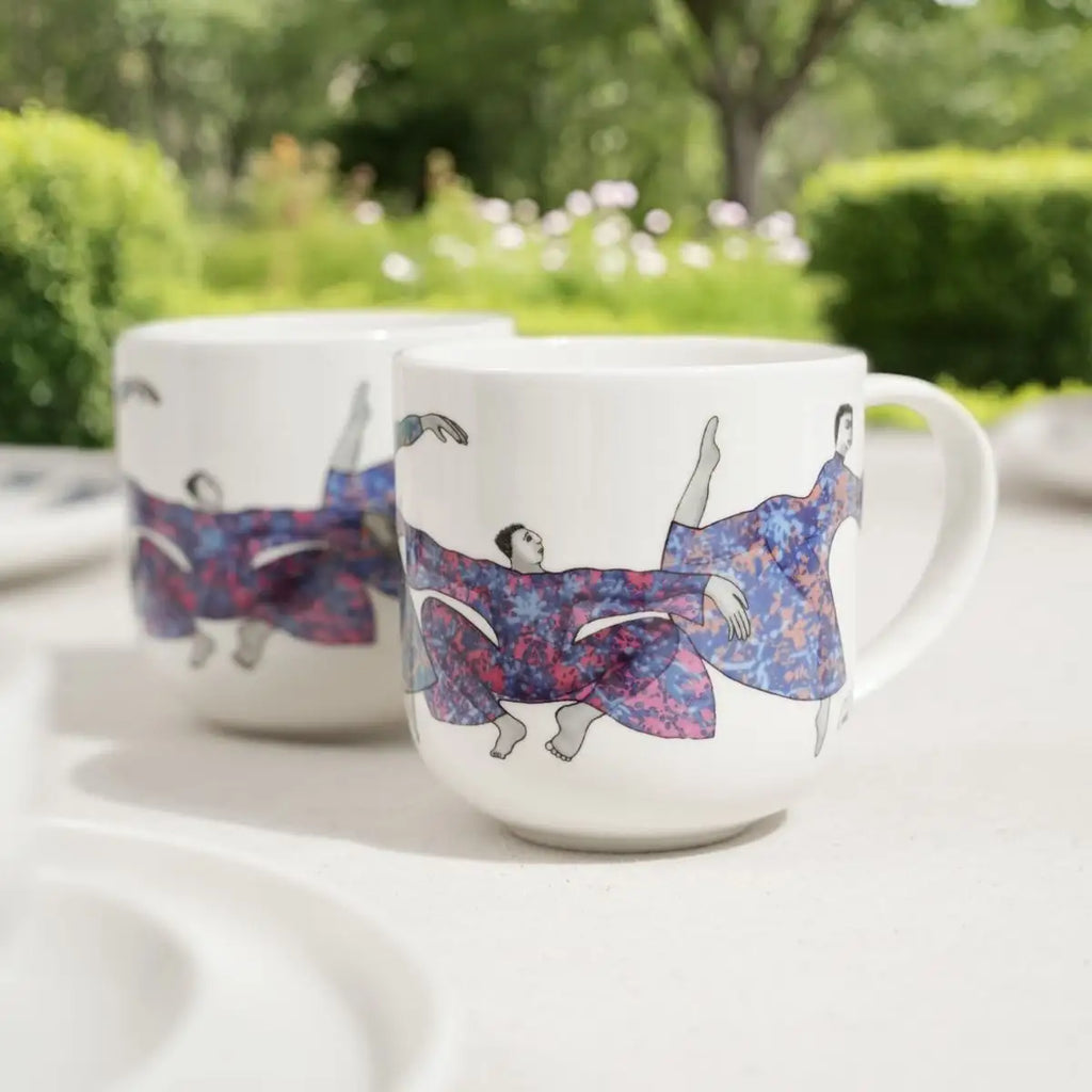 MUG - dancing girls