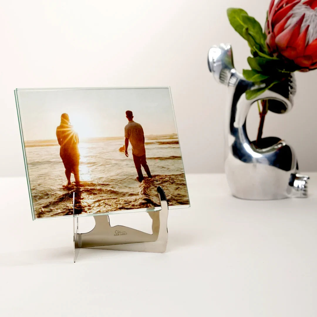 PHOTO HOLDER - face off