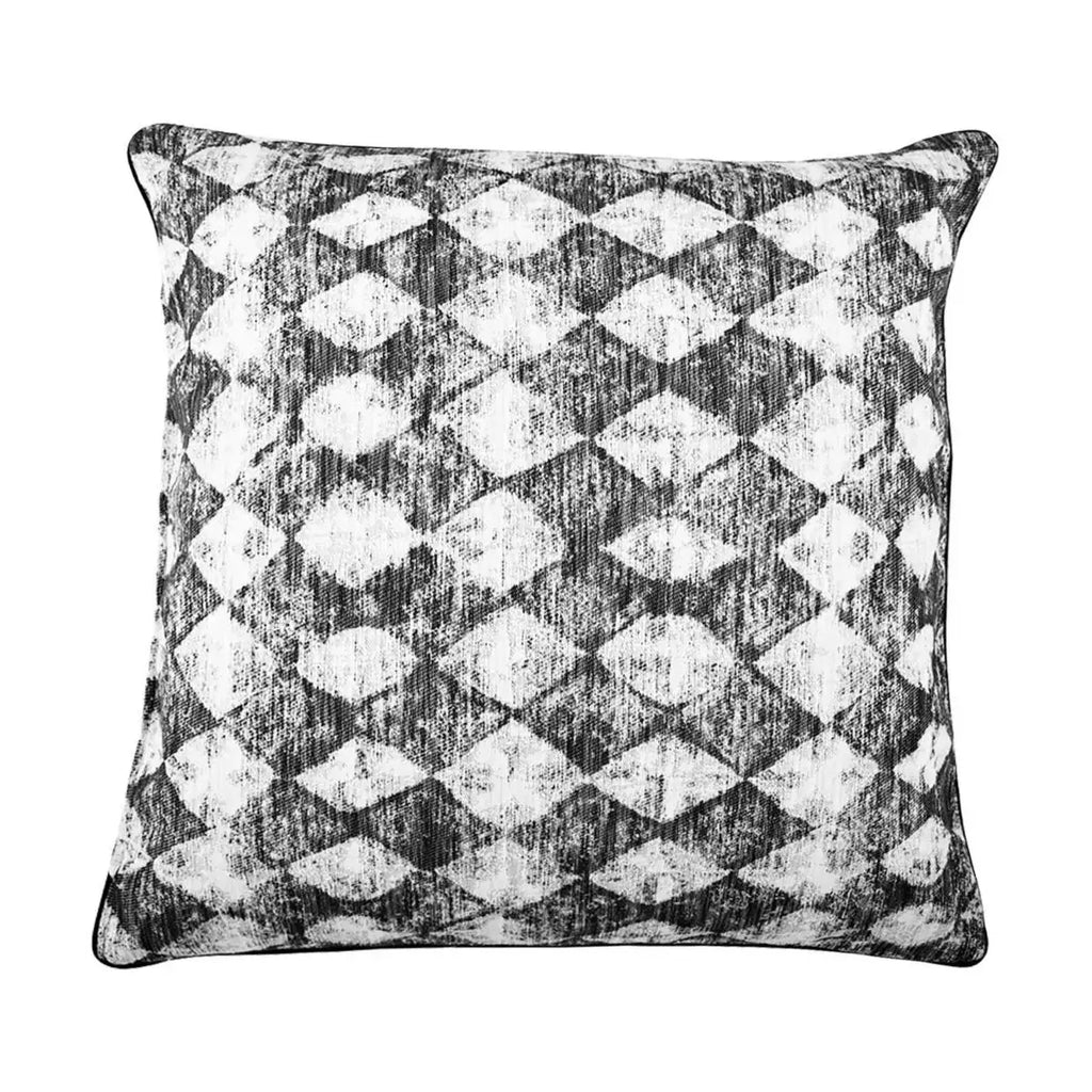 FULL CUSHION - kaleidoscope